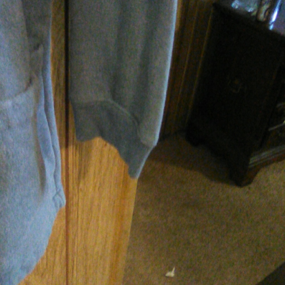 Shitt - Picture 4 of 4